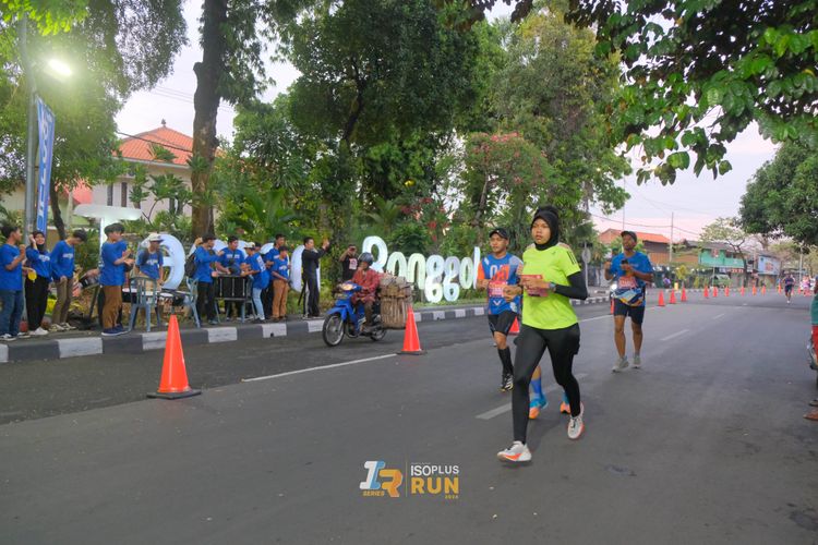 Race photo from Isoplus Run 2024 Surabaya