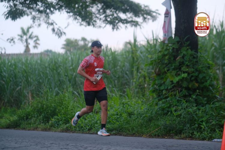 Race photo from Kediri Half Marathon 2025