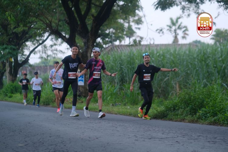 Race photo from Kediri Half Marathon 2025