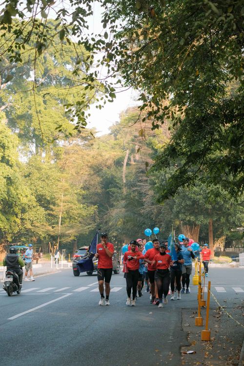 Race photo from Happy One Decade Unpad Runner