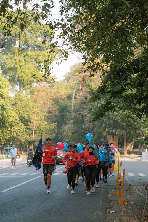 Race photo from Happy One Decade Unpad Runner