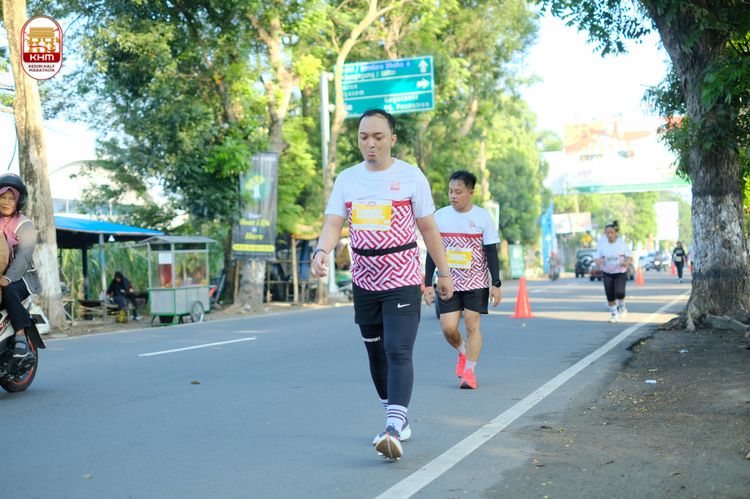 Race photo from Kediri Half Marathon 2024