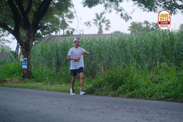 Race photo from Kediri Half Marathon 2025