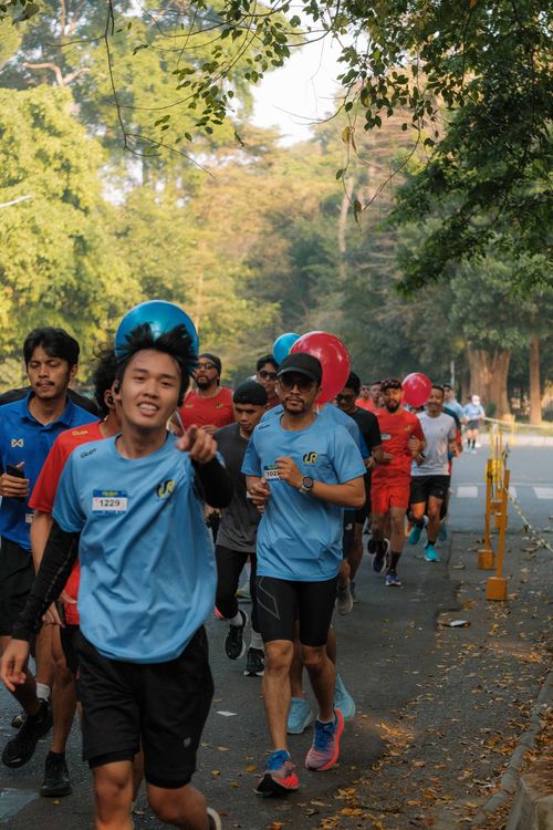 Race photo from Happy One Decade Unpad Runner