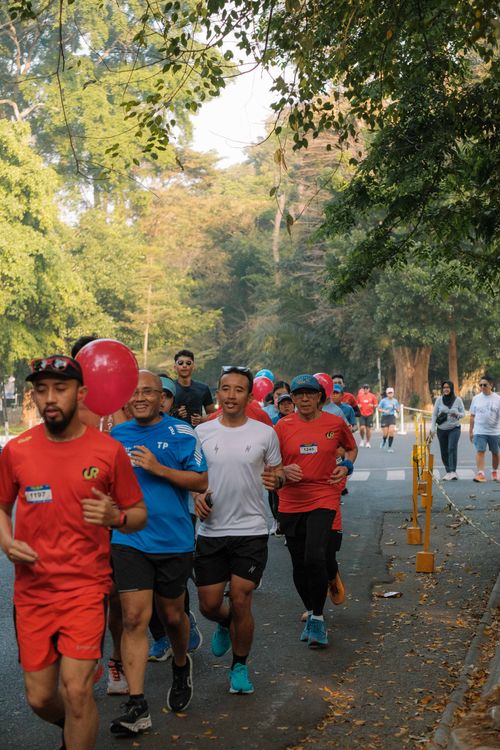 Race photo from Happy One Decade Unpad Runner