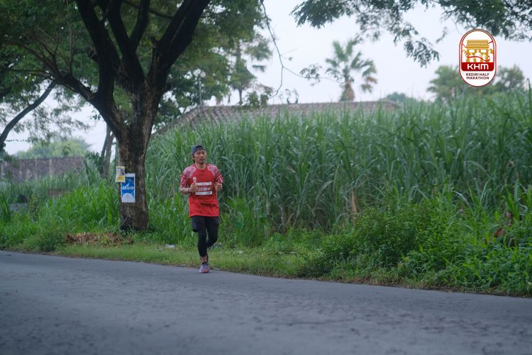 Race photo from Kediri Half Marathon 2025