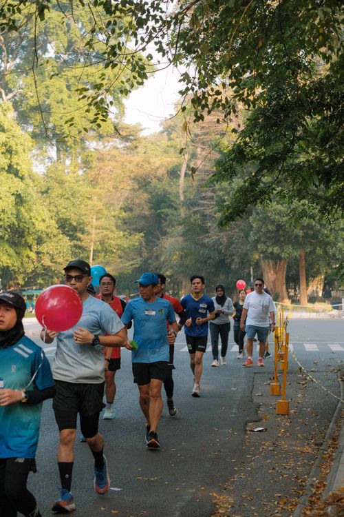 Race photo from Happy One Decade Unpad Runner