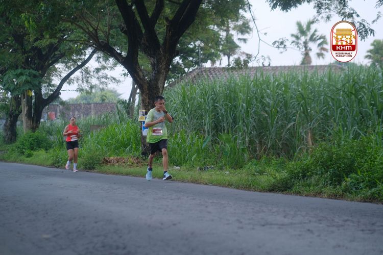 Race photo from Kediri Half Marathon 2025