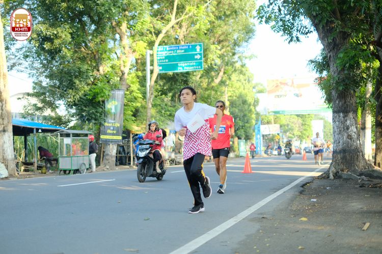 Race photo from Kediri Half Marathon 2024