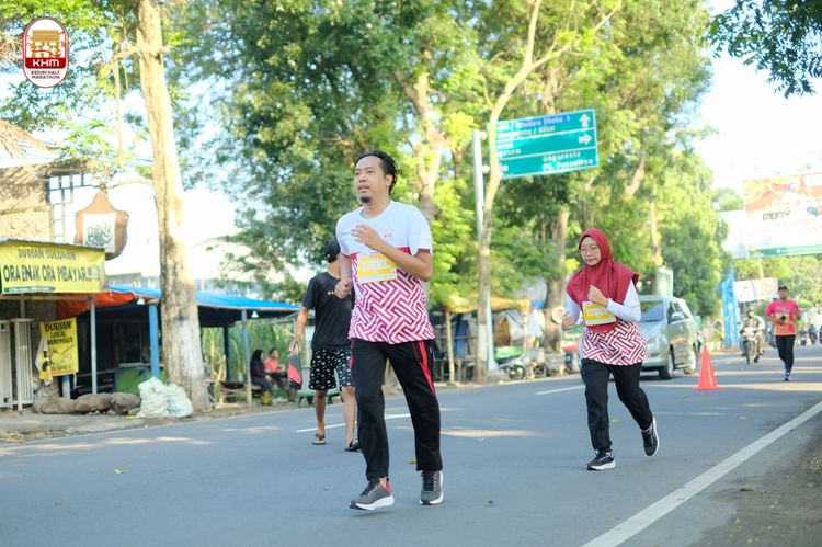 Race photo from Kediri Half Marathon 2024