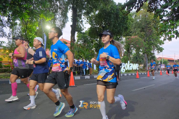 Race photo from Isoplus Run 2024 Surabaya