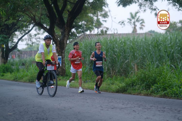 Race photo from Kediri Half Marathon 2025