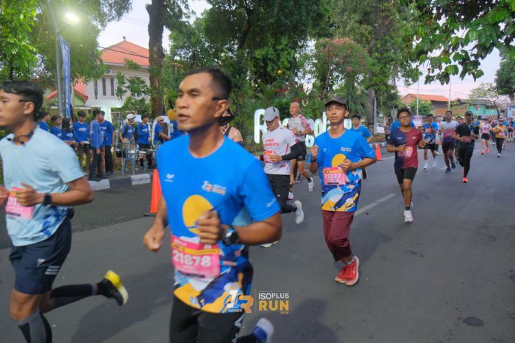 Race photo from Isoplus Run 2024 Surabaya