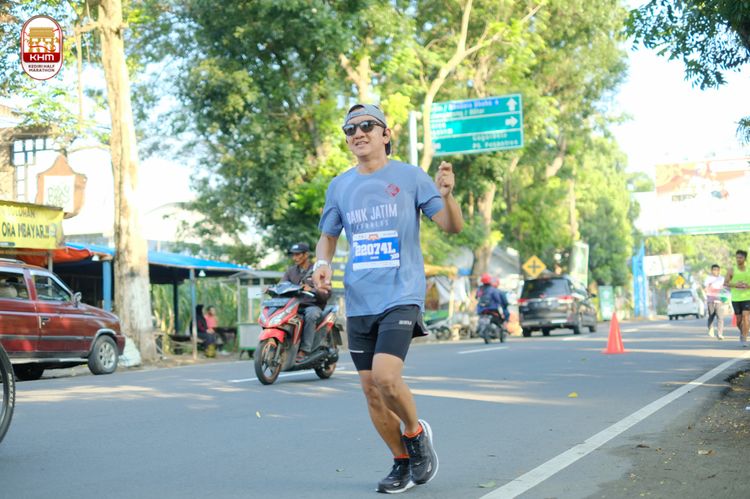 Race photo from Kediri Half Marathon 2024