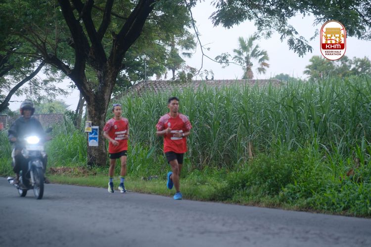 Race photo from Kediri Half Marathon 2025