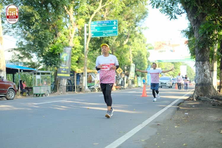 Race photo from Kediri Half Marathon 2024