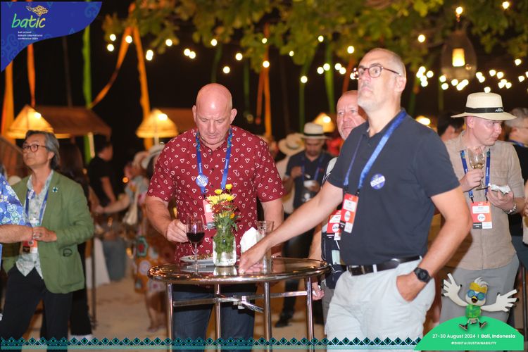 Race photo from Telin Batic 2024 Photo Search