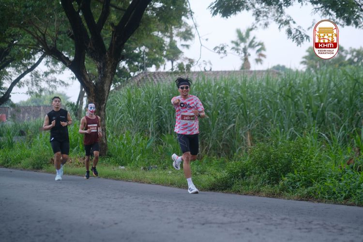 Race photo from Kediri Half Marathon 2025