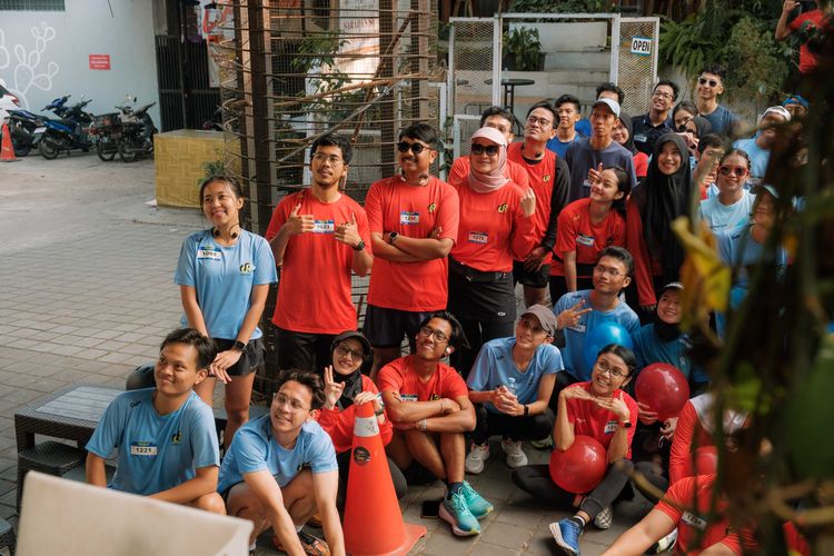Race photo from Happy One Decade Unpad Runner