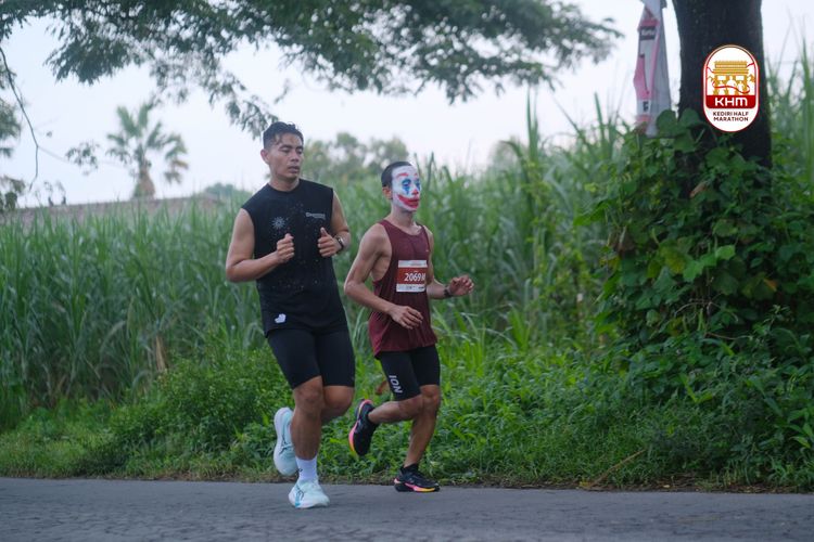 Race photo from Kediri Half Marathon 2025