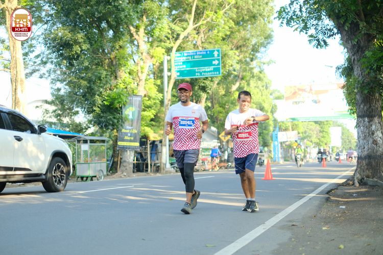 Race photo from Kediri Half Marathon 2024