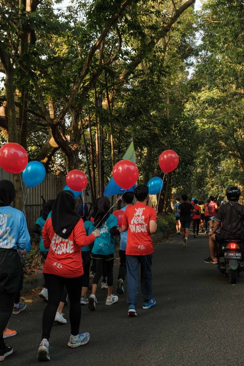 Race photo from Happy One Decade Unpad Runner