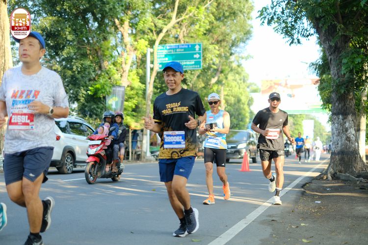 Race photo from Kediri Half Marathon 2024