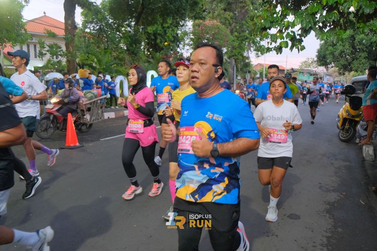 Race photo from Isoplus Run 2024 Surabaya