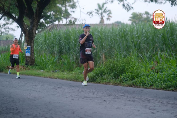 Race photo from Kediri Half Marathon 2025