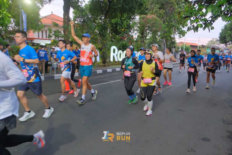Race photo from Isoplus Run 2024 Surabaya