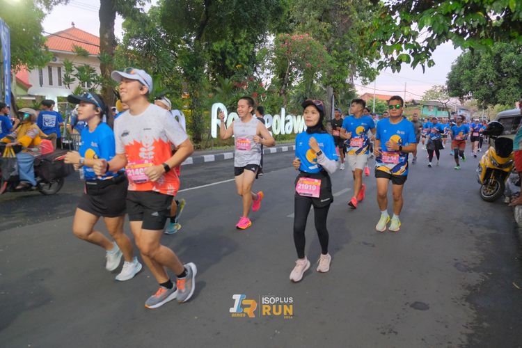 Race photo from Isoplus Run 2024 Surabaya