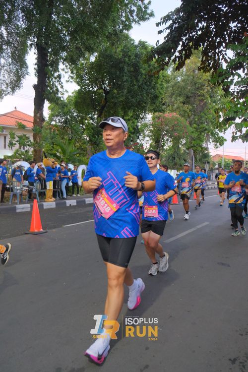 Race photo from Isoplus Run 2024 Surabaya