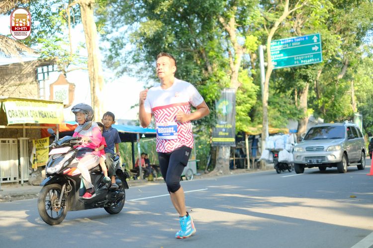 Race photo from Kediri Half Marathon 2024