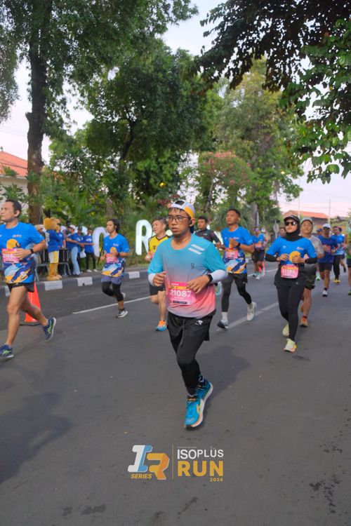 Race photo from Isoplus Run 2024 Surabaya