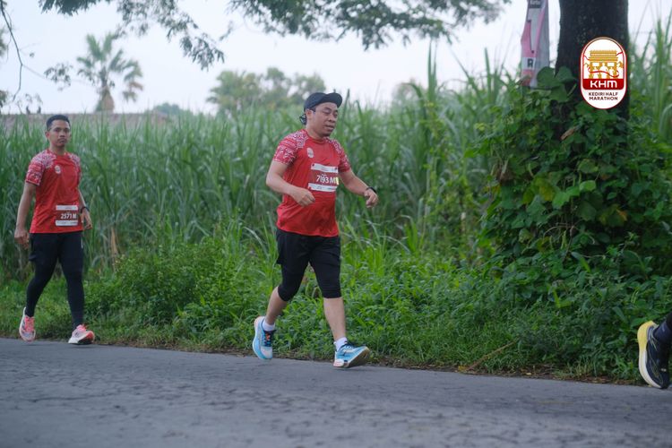 Race photo from Kediri Half Marathon 2025