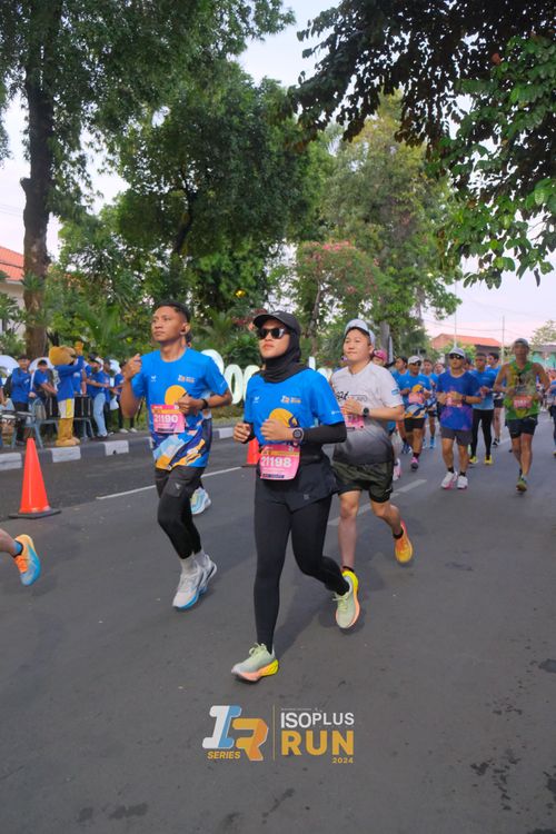 Race photo from Isoplus Run 2024 Surabaya