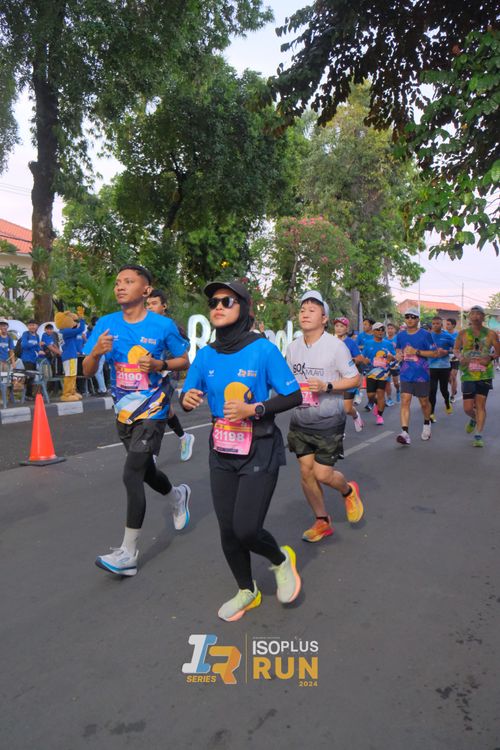 Race photo from Isoplus Run 2024 Surabaya