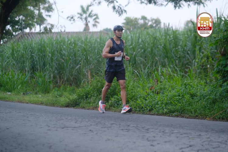 Race photo from Kediri Half Marathon 2025
