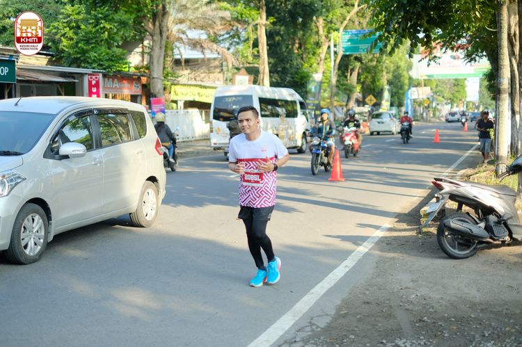 Race photo from Kediri Half Marathon 2024