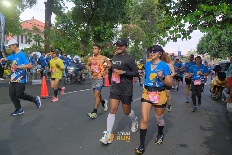 Race photo from Isoplus Run 2024 Surabaya