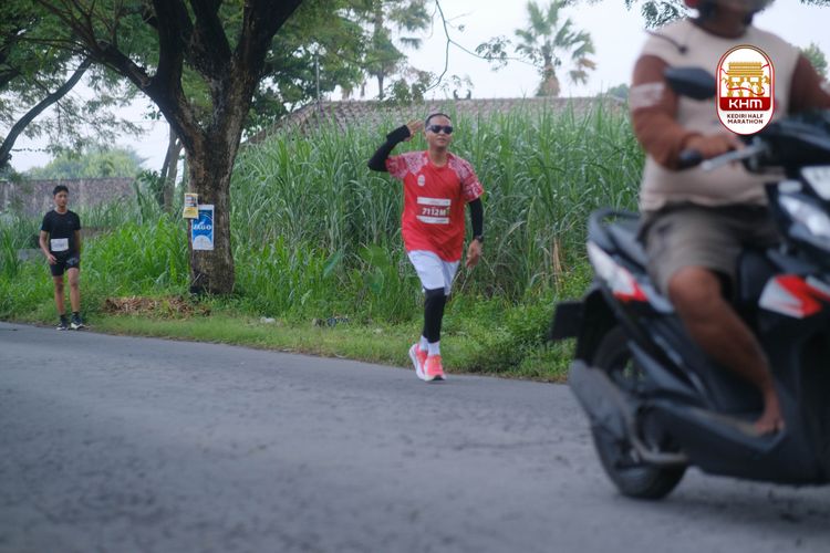Race photo from Kediri Half Marathon 2025