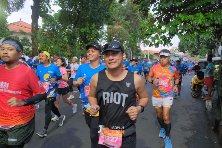 Race photo from Isoplus Run 2024 Surabaya