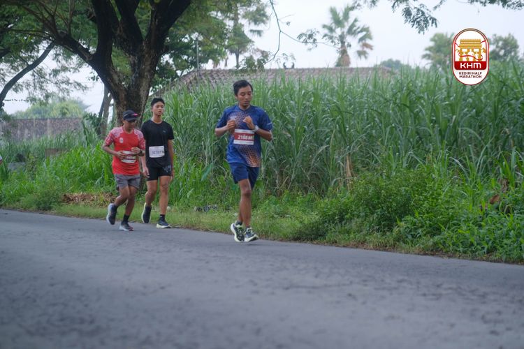 Race photo from Kediri Half Marathon 2025