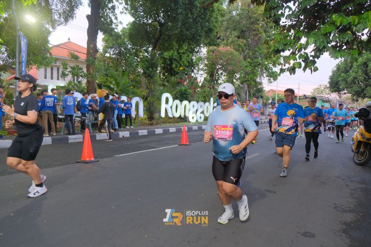 Race photo from Isoplus Run 2024 Surabaya