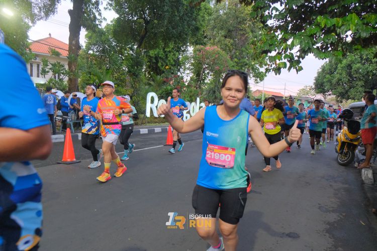 Race photo from Isoplus Run 2024 Surabaya