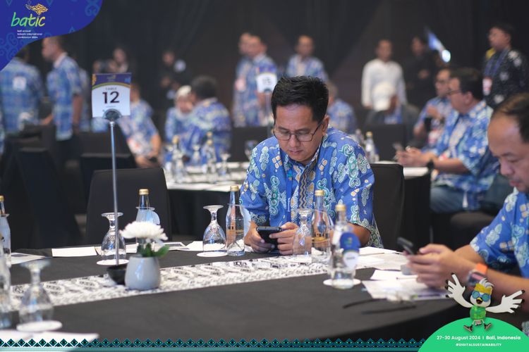 Race photo from Telin Batic 2024 Photo Search