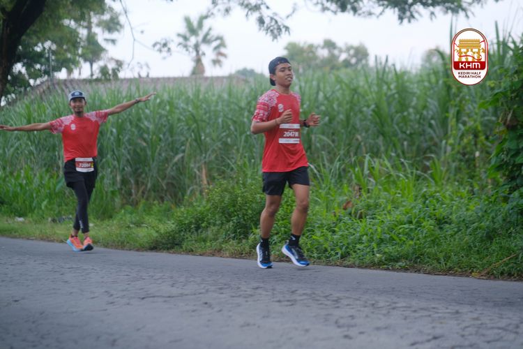 Race photo from Kediri Half Marathon 2025