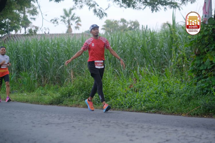 Race photo from Kediri Half Marathon 2025