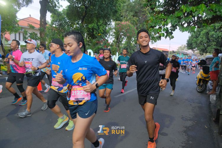 Race photo from Isoplus Run 2024 Surabaya