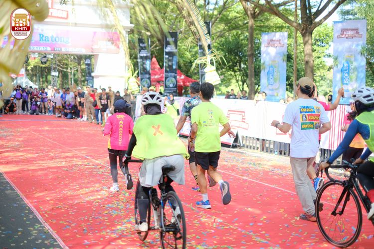 Race photo from Kediri Half Marathon 2024